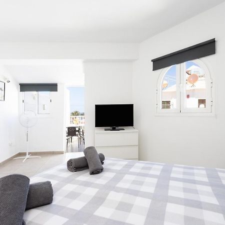 Home2Book Triplex Disco Beach Las Americas, Terrace أرونا المظهر الخارجي الصورة